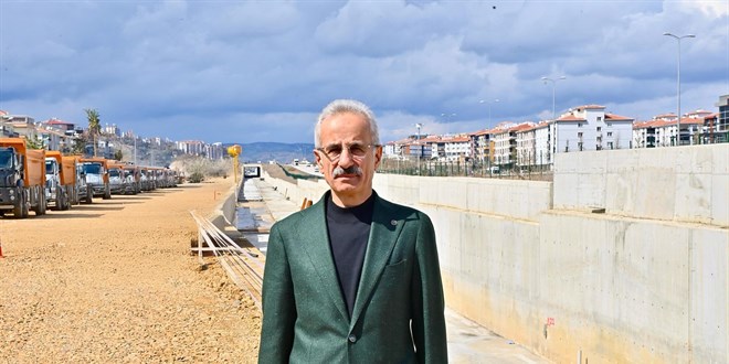 Başkentray Banliyo Hattı Yenikent'e Kadar Uzayacak
