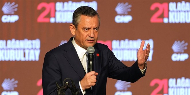 Şehit ve gazi ailelerinden Özgür Özel hakkında suç duyurusu