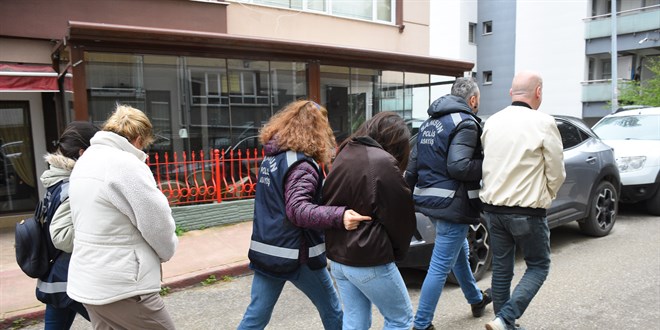 18 ilde 'change' araç operasyonunda 50 şüpheli yakalandı