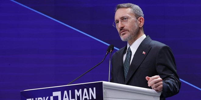 Altun: 211 Gazeteci G�rev Ba��nda Katledildi