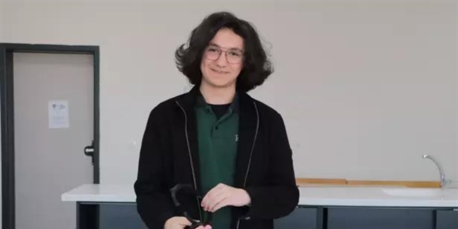 Fel�li dedesinden etkilenen H�seyin'in projesi, ABD'de finale ��kt�