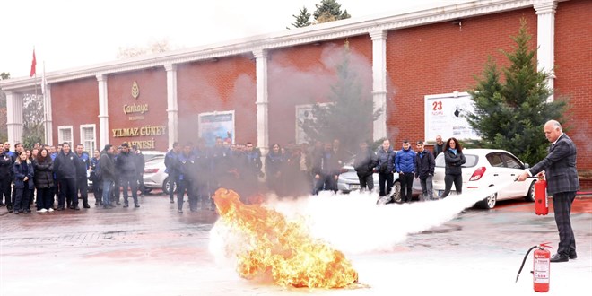 Çankaya Zabıtalarına Yangın Eğitimi Verildi
