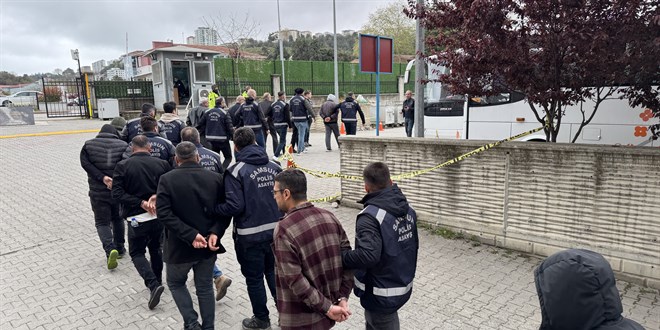 18 ildeki 'change' araç operasyonunda 9 tutuklama