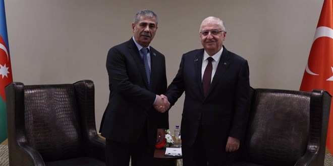 Bakan Güler, Azerbaycanlı mevkidaşı Hasanov ile görüştü