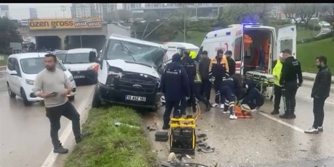 Bursa'da yağmurda faciadan dönüldü