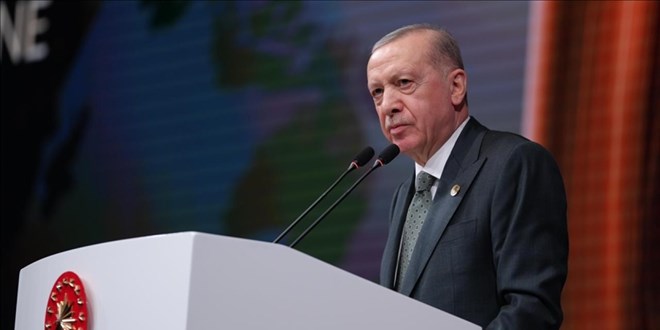 'Ülkesini başkalarına şikayet edenler bu vizyonu anlayamaz'