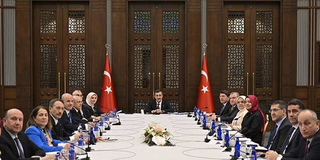 N�fus Politikalar� Toplant�s� Cumhurba�kanl��� K�lliyesi'nde Yap�ld�