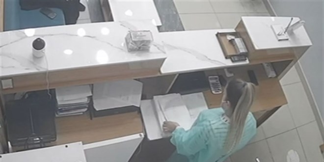 Diş kliniğindeki sadaka kutusunu çaldı; o anlar kamerada
