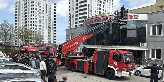 Samsun'da huzurevinde yangın: 85 kişi tahliye edildi