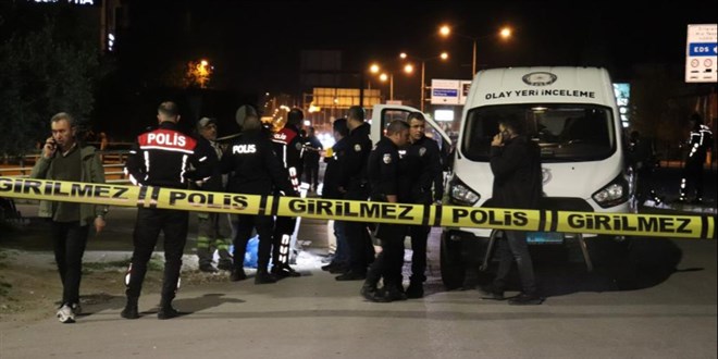 Denizli'de ��pte Bebek Cesedi Bulundu