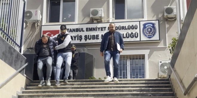 Ya�l� adam� o�lu gibi aray�p 700 bin lira doland�rd�lar