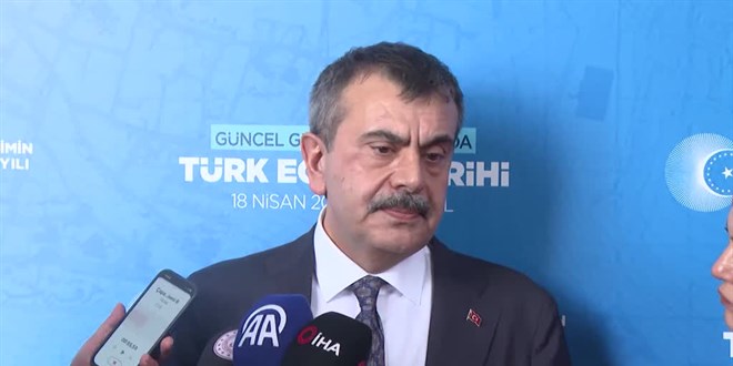 Bakan Tekin'den caps paylaşımları iddialarına yanıt