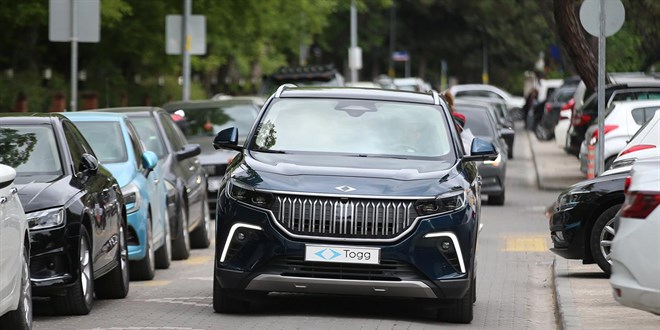 Elektrikli otomobil say�s� bir y�lda 2 kat�na ��kt�