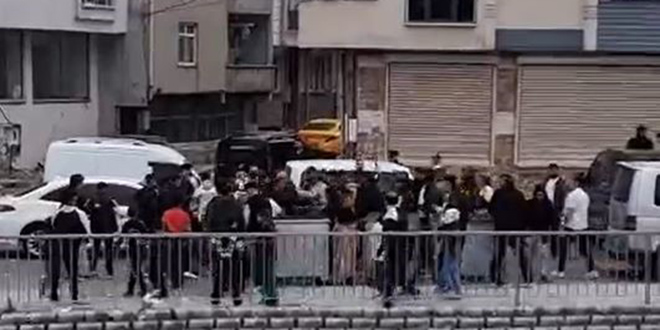 Esenyurt'ta düğünde silahlar konuştu: Çok sayıda yaralı var