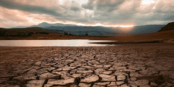 Mart Ay�nda Son 35 Y�l�n En D���k Ya����