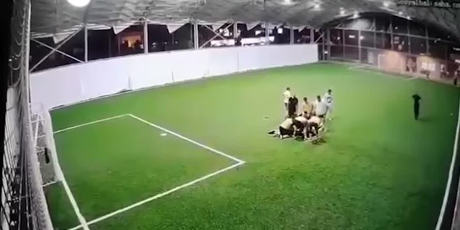 Halı Sahada Kalp Krizi Geçiren Kişinin Acı Kaybı