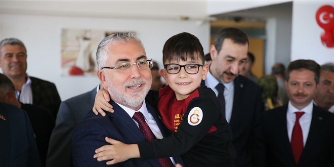 Deprem Bölgesinde İstihdam İçin 77 Bin Kontenjan