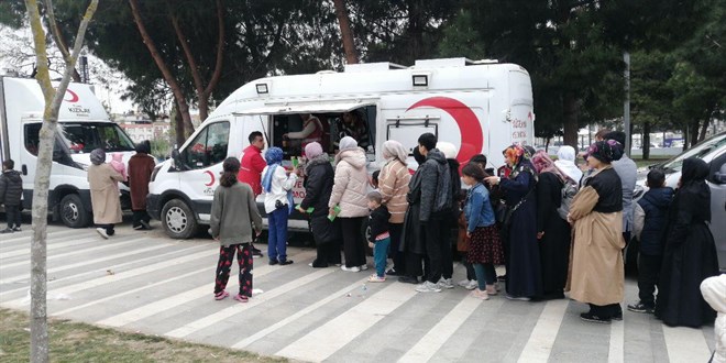 Kızılay'dan Deprem Sonrası 1,4 Milyon Kişilik Gıda Desteği