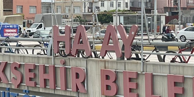 İlçeyi Şaşkına Çeviren Hırsızlık! 'T' Harfleri Ortadan Kayboldu