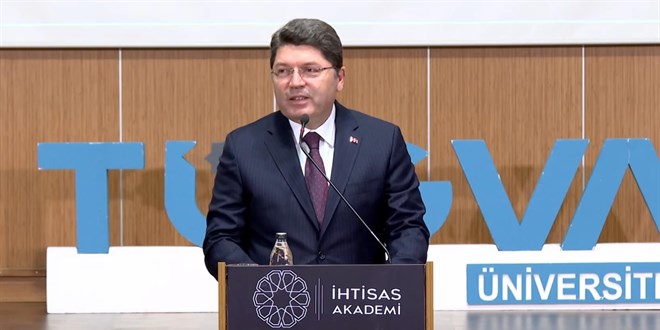 Yılmaz Tunç: Yeni anayasa hedefimiz