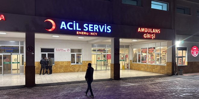 53 öğrenci gıda zehirlenmesi şüphesiyle hastaneye başvurdu