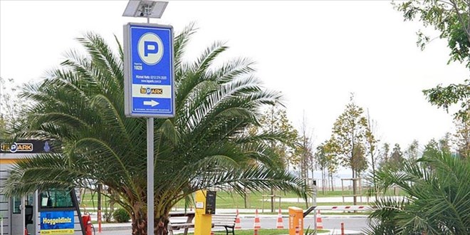 İSPARK'a ait 36 otopark ruhsatları olmadığı gerekçesiyle kapatıldı