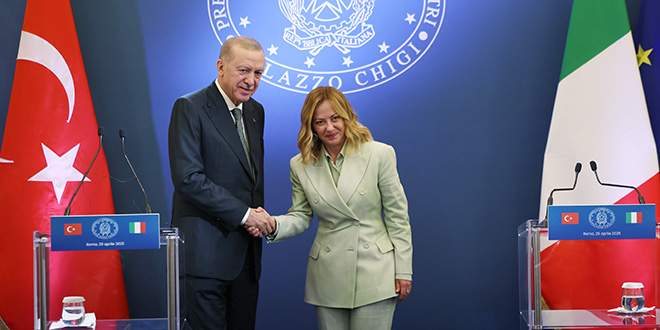 Meloni'den Erdoğan'a Teşekkür: Türkiye Kaynaklı Göç Akışı Sıfıra İndi