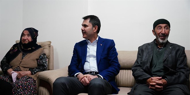 Bakan Kurum'dan Köy Evine Sürpriz Ziyaret