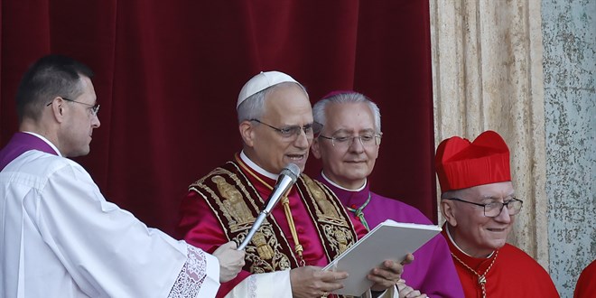 Yeni Papa ABD'li Kardinal Robert Prevost Oldu