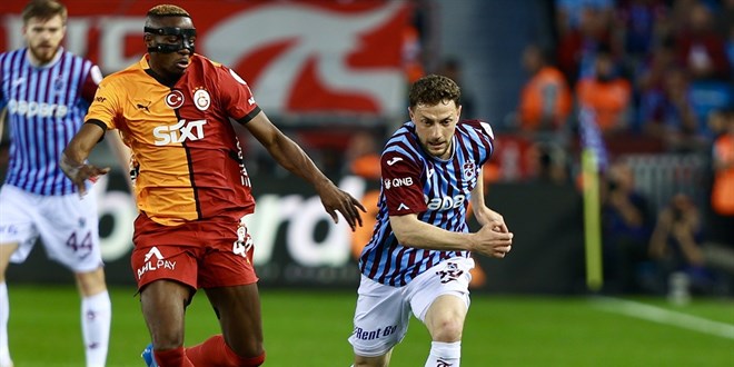 Galatasaray zorlu deplasmanda 3 puan rahat ald
