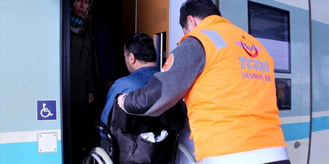 YHT ve trenlerde 7,8 milyon engelli yolcu �cretsiz seyahat etti