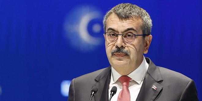 Milli Eitim Bakan Tekin'den Zorunlu Eitim Aklamas