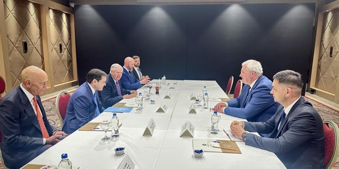 Ukrayna ve ABD D��i�leri Bakanlar� Antalya'da Bulu�tu