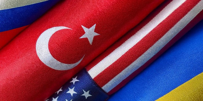 stanbul'da Rusya-Ukrayna Bar Grmeleri Balyor
