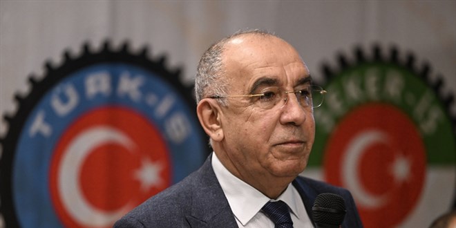 'Art�k hi�bir anne, Bayra�a sar�l� bir tabutla kar��la�mas�n!'