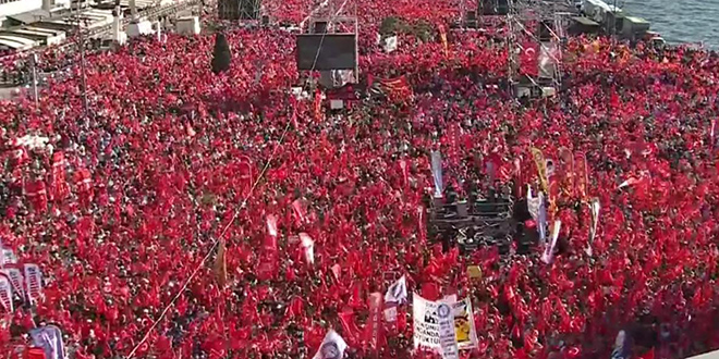 zgr zel '2 milyon' dedi, emniyet '70 bin'