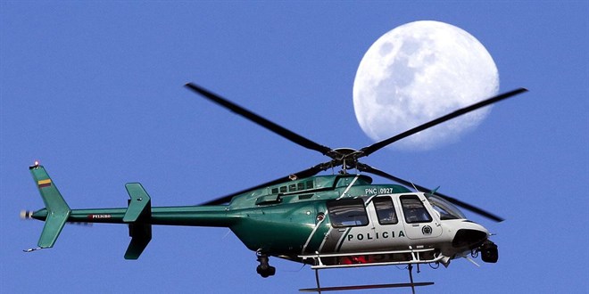 Tayland'da Polis Helikopteri Dt: 3 Kii Hayatn Kaybetti