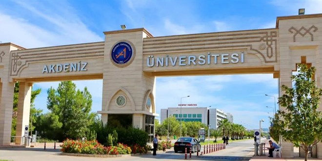 İntihal ve Sahte Yayınla Profesörlük! Eski Dekanının Unvanı İptal Edildi