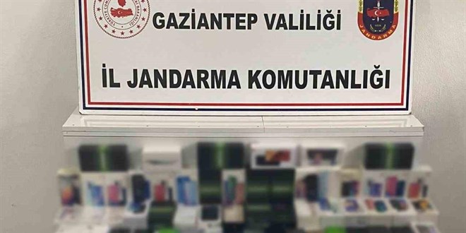 2 milyon TL deerinde kaak telefon ele geirildi