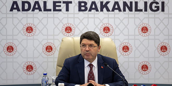 Bakan Tun�'tan 'infaz d�zenlemesi' a��klamas�