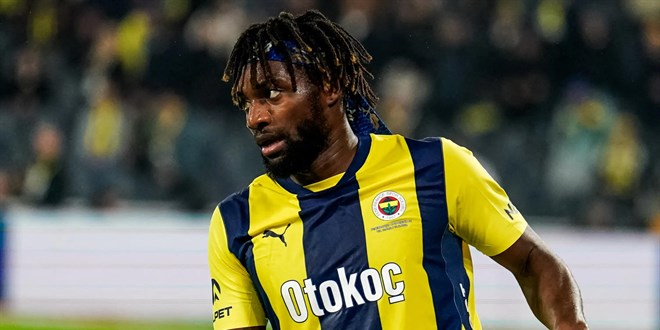 Allan Saint-Maximin Fenerbahe'den ayrld!