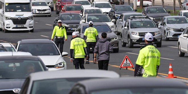 Kurban Bayram Trafik Tedbirlerinde 68 Bin Gvenlik Grevde