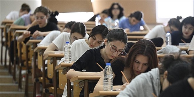 270 bin son sınıf öğrencisi sınava girmiyor!