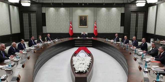 Kabine deiiklii olacak m? Cem Kk'ten dikkat eken aklama