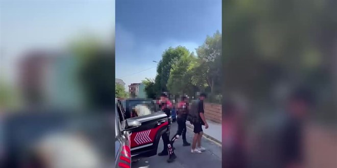 Bak zoruyla 'zr videosu' ektirilmesine ilikin 8 pheli yakaland