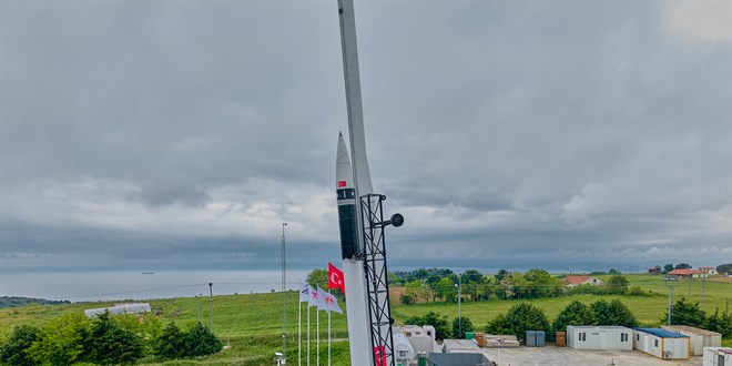 DeltaV gelitirdii hibrit roket sistemiyle rekor krd