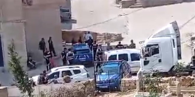 Akrabalar Arasnda Arazi Kavgas:1 l 10 Yaral