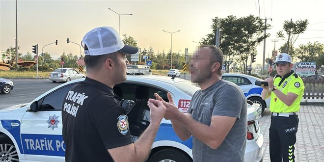 Bayram trafiğinde hem alkollü hem de ehliyetsiz sürücüye rekor ceza