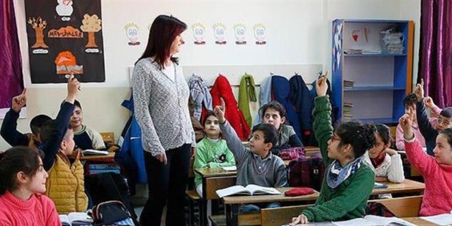 Mlakat g! 45 bin retmen aday be ilde mlakata girecek