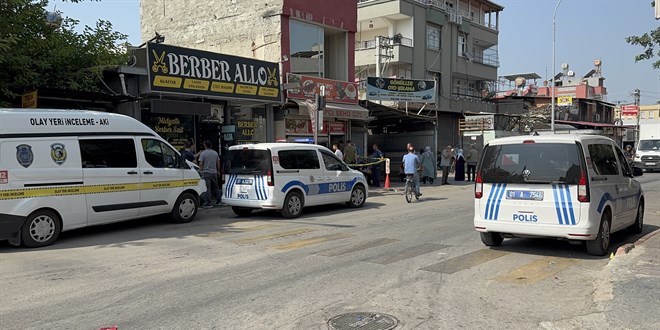 Oğlu tarafından bıçaklanan kadın hayatını kaybetti